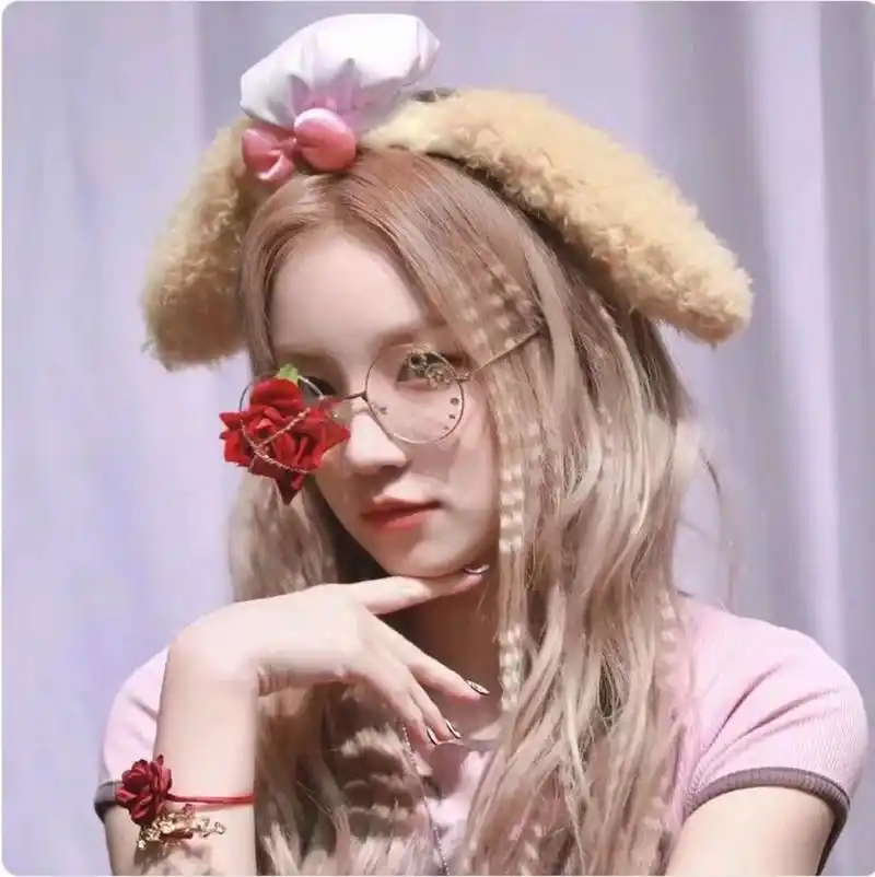 94kpop人从不缺头像——宋雨琦篇 98可爱小狗谁不爱呀!