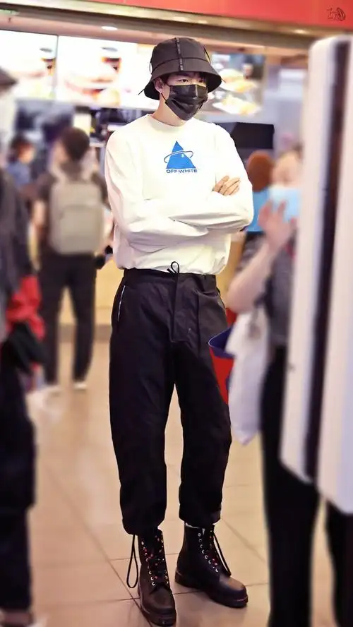 来一个刘宇宁的腿楼吧