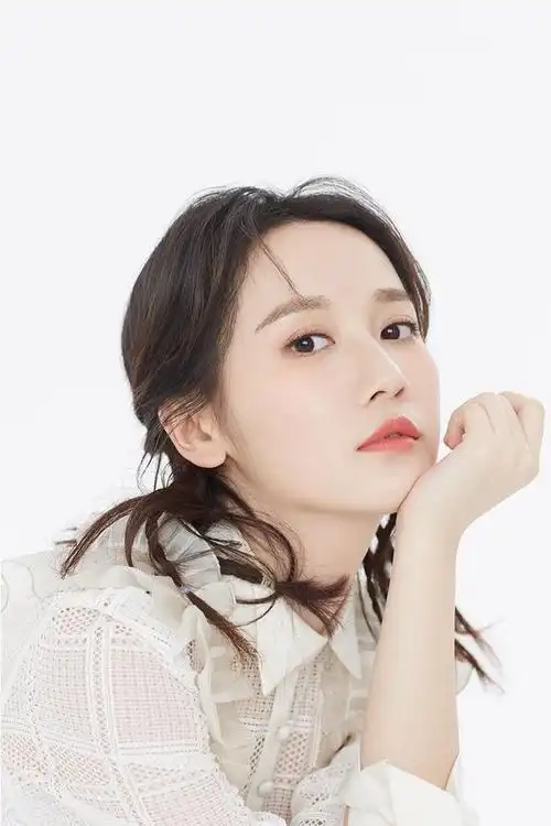 首页 明星经纪 >> 正文2015年,因参演都市励志剧《麻辣变形计》从而