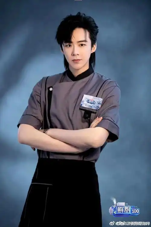 刘宇宁你到底带了多少帅照去 做自己的光@摩登兄弟刘宇宁#刘宇宁