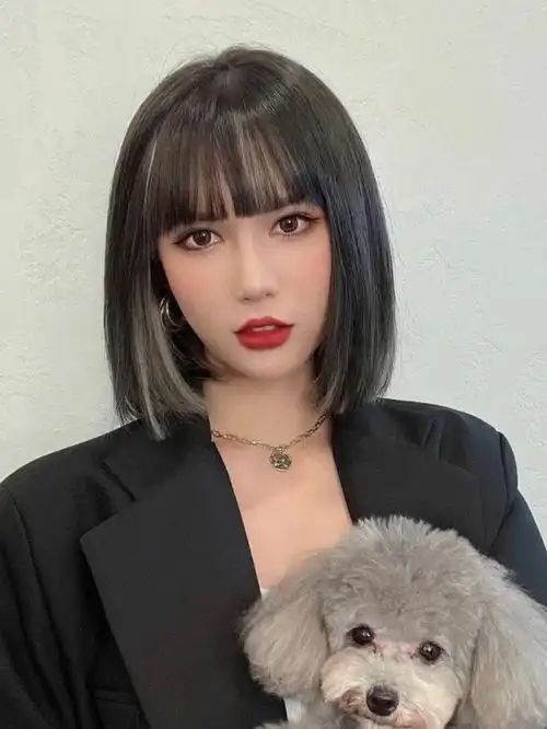 lisa丽萨发型超级时尚感发色创意潮流