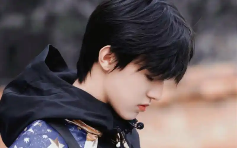 【张泽禹】侧脸