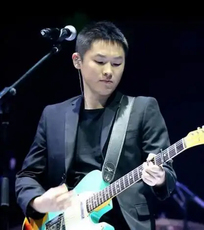 图中国好声音第一季梁博花火精彩演绎进入四强凭实力过关斩将