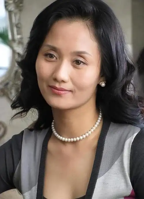 李颖张翰母子情深,女儿是奥运冠军,她的人生多么精彩