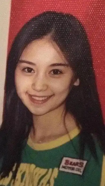 巴蜀盛产靓女,8位四川籍女星,个个肤白貌美,气质卓绝