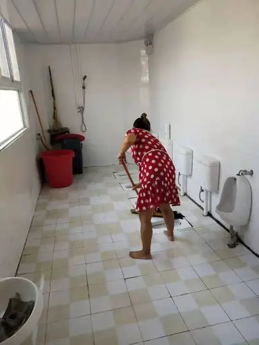 新的希望,爱的阳光,与孩子一起成长!