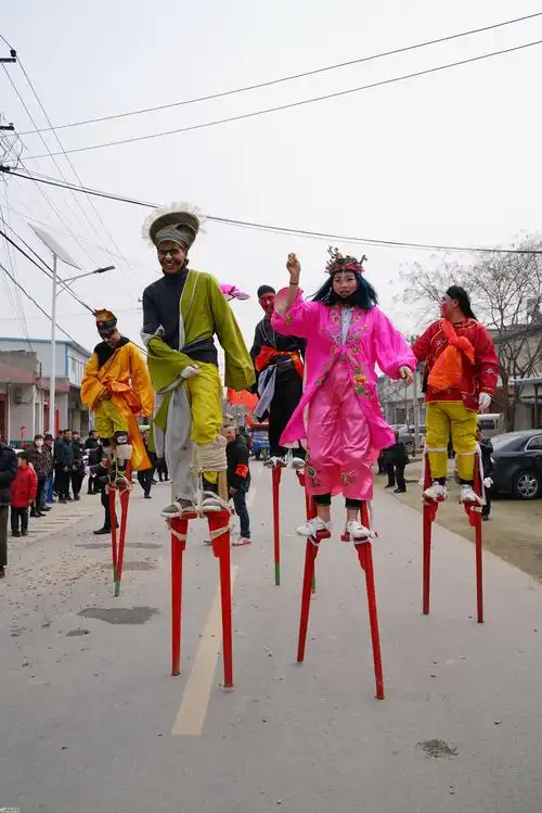 长安区子午镇社火高跷-全民乱拍-华商论坛