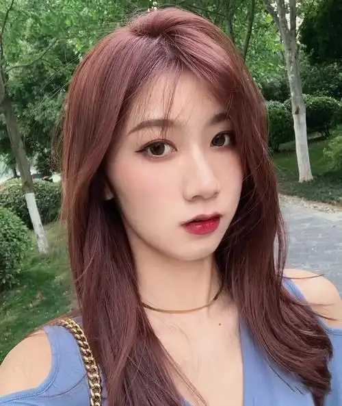 2021别再染奶茶色,这5款让黄皮相见恨晚的发色,素颜都显白