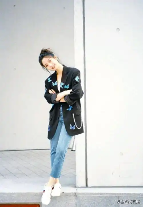 邢菲身高多少身高158的邢菲晒私照