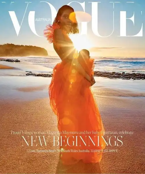 中国香港版《vogue》发布九月刊封面!_杂志