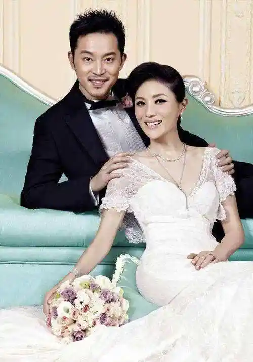 资料!胡可的第一个丈夫"和风细雨"