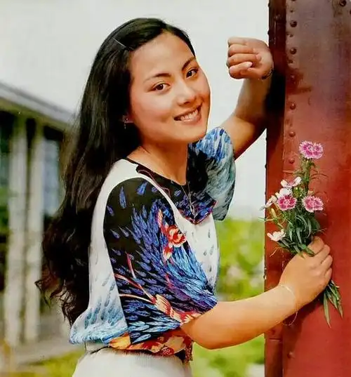 邓婕|林黛玉|陈晓旭|欧阳奋强_网易订阅