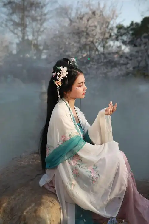 古风后期通过ps调出唯美的古风人像照片