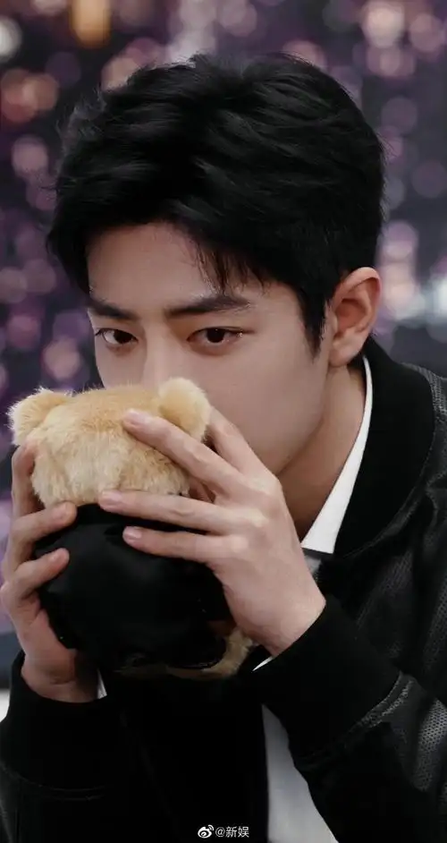 肖战2022年度中国名人榜登顶##新娱