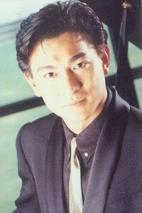 那个年代的帅哥之刘德华24张照片带你感受他的帅