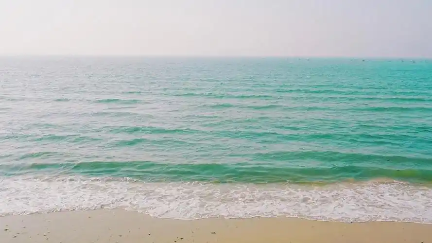 沙滩上的海浪风光高清原图下载,沙滩上的海浪风光,图片,壁纸,自然风景