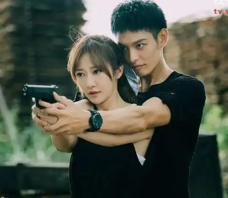 专访曹佑宁为你逆光而来和余玥二搭是史密斯夫妇