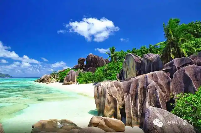 世界最美海滩,人类最后的伊甸园,这个免签岛是所有人穷极一生的海岛梦