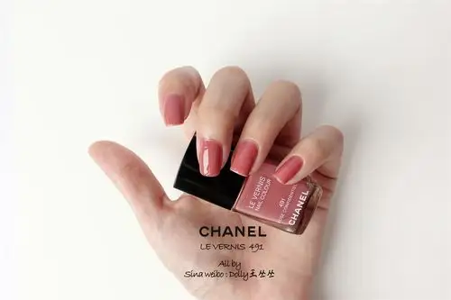 【dolly王丛丛】这十只显手白的指甲油,足够陪你走过这个秋冬|试色