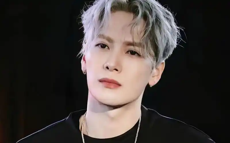 【王嘉尔】帅气只是最不起眼的形容词!