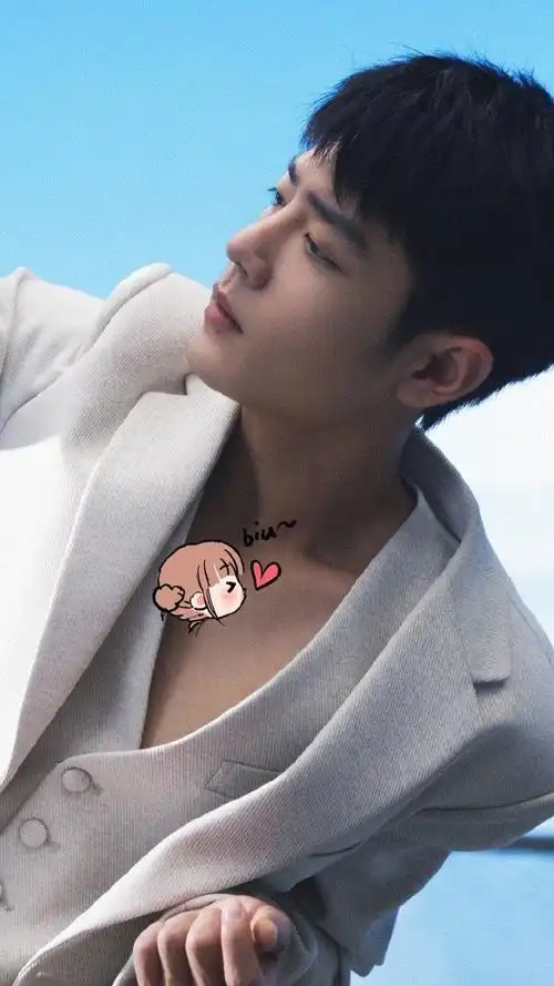 肖战露肩锁骨杀##肖战