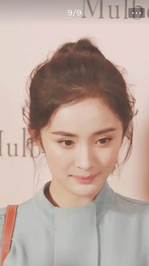 植发后的杨幂整个人都嫩了不少呢