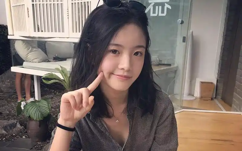 【李庚希】宣墨和谭禄恩_哔哩哔哩 (゜-゜)つロ 干杯~-bilibili