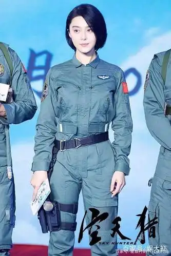 盘点女星军装照:你觉得谁的造型最惊艳?