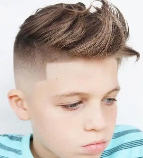 小男孩时尚短发 儿童阳光帅气短发发型_儿童发型 - 美发站