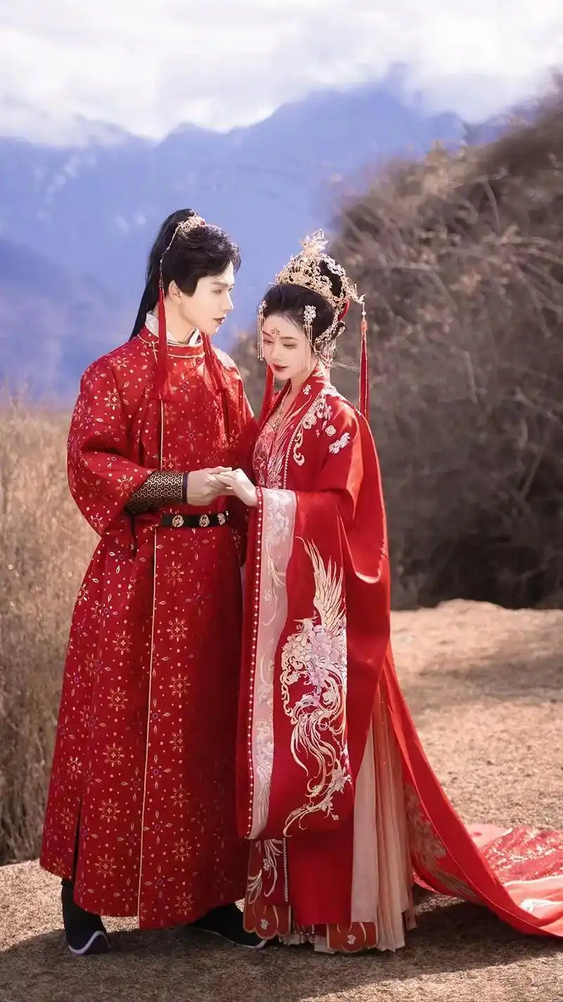 唐宋明都有!*7819*(73令月翎乐婚服馆73)*78 - 抖音