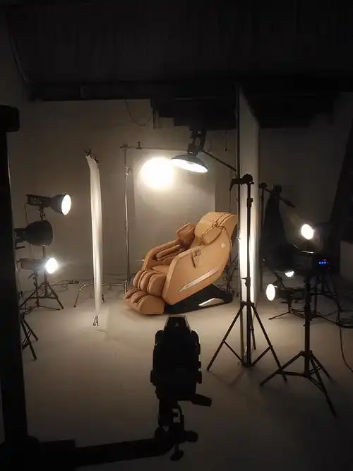 产品摄影-按摩椅纯产品拍摄,附原图&现场布光图