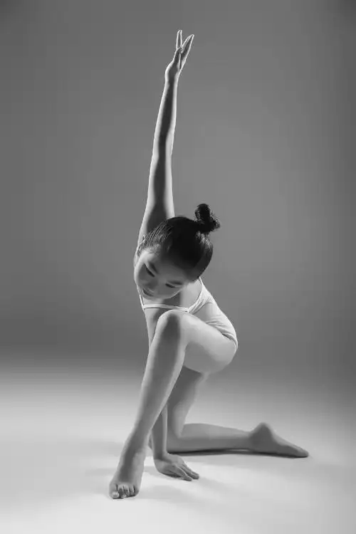 长那么大第一次拍艺术照!91#学舞蹈的女孩 - 抖音