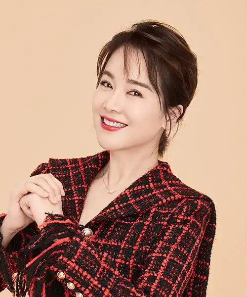 左小青肖像代言一般怎么收费直接见面签约有保障