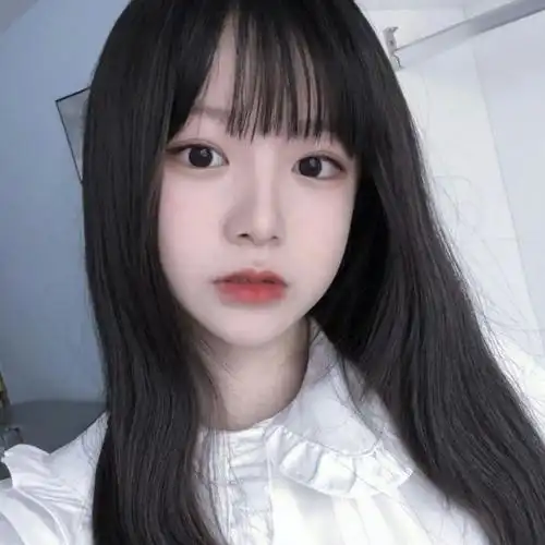 漂亮大方的美女头像,女生头像图片-回车桌面