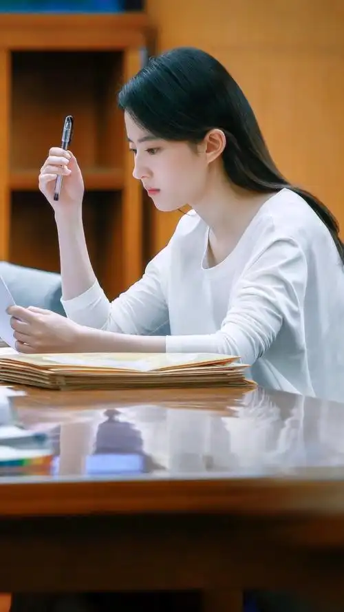 刘亦菲致青春原来你还在这里