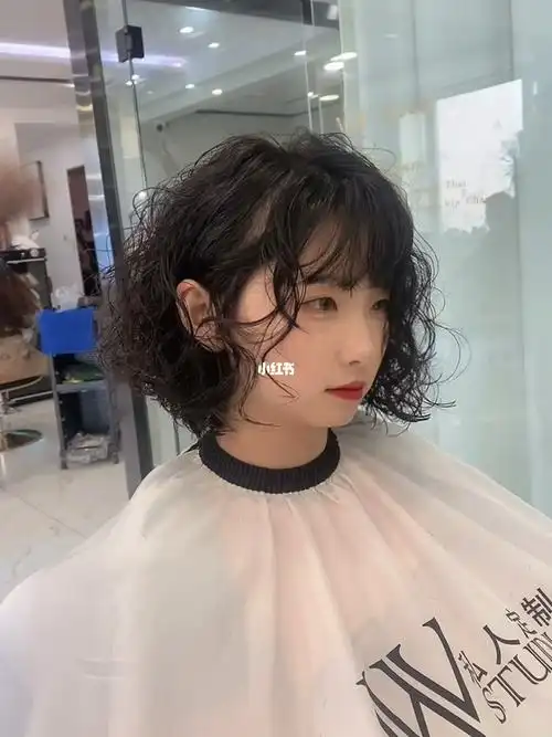 羊毛卷蛋卷中短发烫发