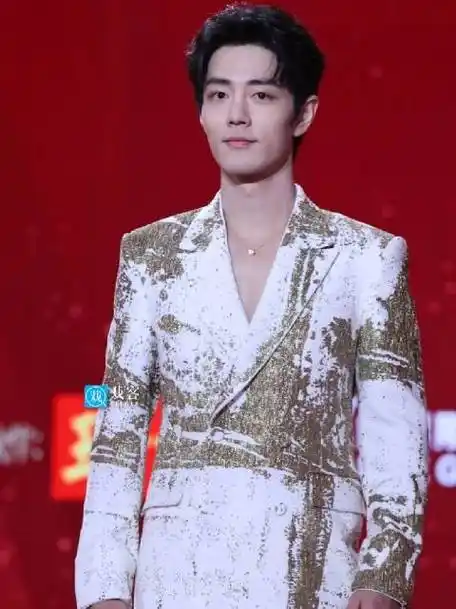 肖战深v真空西装##肖战最新红毯状态##央视剧晚盛典之路##中国电视剧