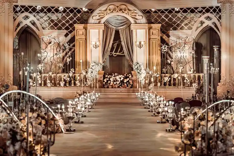 宫廷风婚礼现场 奢华中不失大气