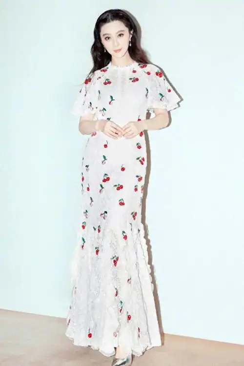 范冰冰哪像38岁的人?