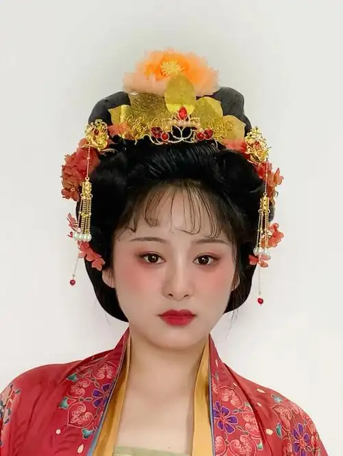 唐婚服发型妆造