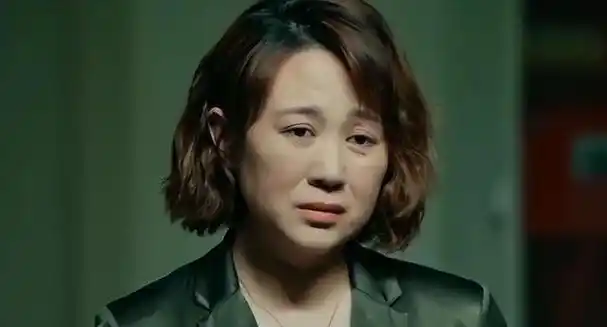 央视点评贾玲新片短短12个字说到观众心坎上了