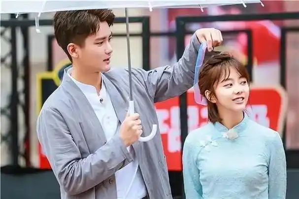 当年以为谭松韵会和他在一起没想到现在已经物是人非