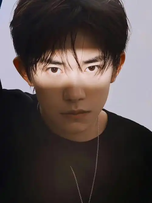 易烊千玺头像壁纸