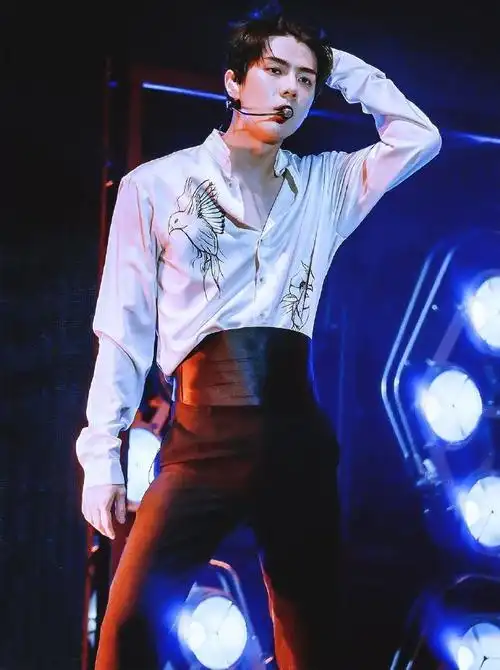 吴世勋dior全球品牌大使