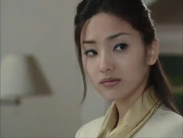 蓝色生死恋芯爱的无情是因养母穷养她明明像极了生父