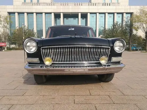 专业老红旗轿车修复