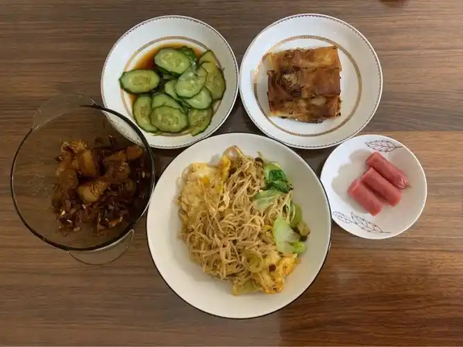 今晚大家都有事儿,就留我一个人在家吃晚饭.自己下厨房,简单粗暴.