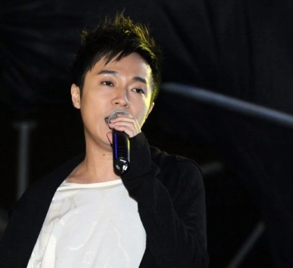 图人气乐队苏打绿的主唱叫什么乐队曾获得最佳乐团奖