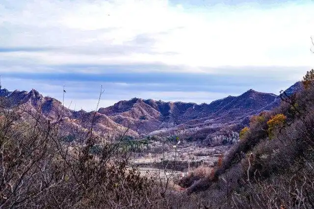 2021年4月4日九眼楼黑坨山环穿