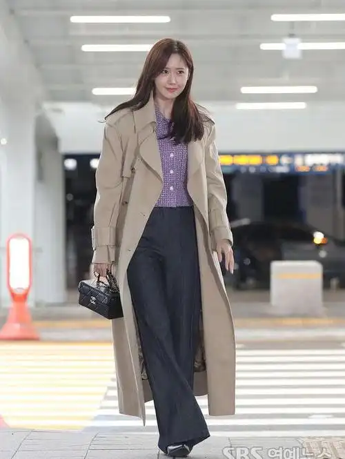 状态超好林允儿机场时尚美照